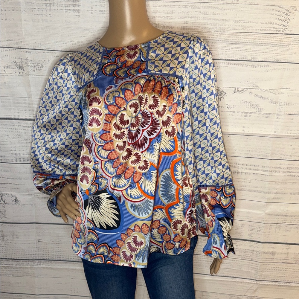 NWOT Printed Long-Sleeve Blouse in Light Blue and Multicolor - Picture 4 of 6